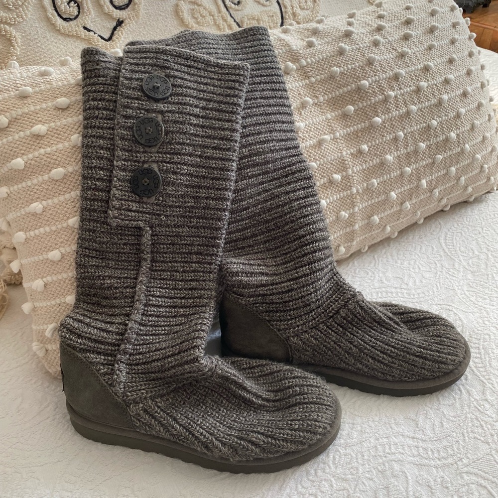 Gray Knit Ugg Sweater Boot Size 8 - image 2